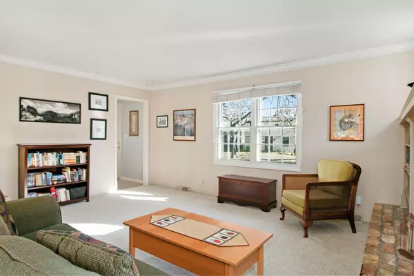 Grand Rapids, MI 49506,2303 Sylvan SE Avenue