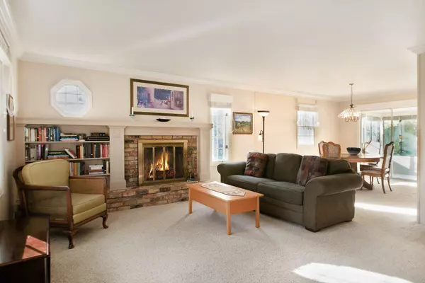 Grand Rapids, MI 49506,2303 Sylvan SE Avenue