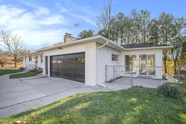 Grand Rapids, MI 49505,1524 Sweet NE