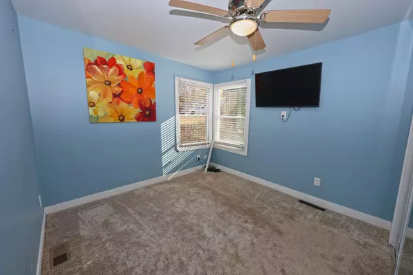 Dowagiac, MI 49047,67050 95th Avenue