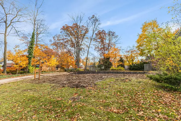 2656 Beechwood SE Drive, Grand Rapids, MI 49506