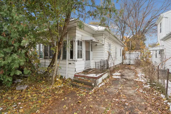 751 Westmoreland Avenue, Lansing, MI 48915