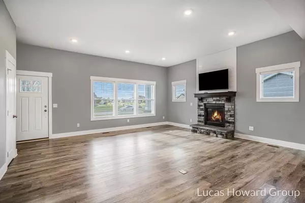 Hudsonville, MI 49426,3303 Rosewood Street