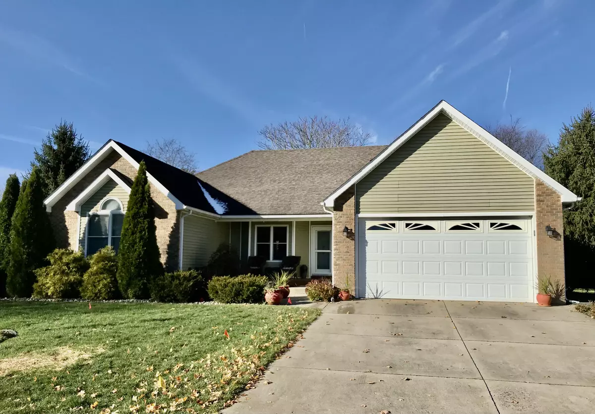 White Pigeon, MI 49099,102 Field Street