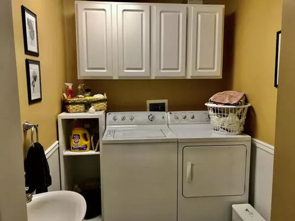 White Pigeon, MI 49099,102 Field Street