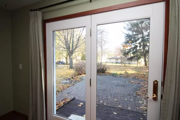 Kalamazoo, MI 49048,6208 Meadowview Avenue