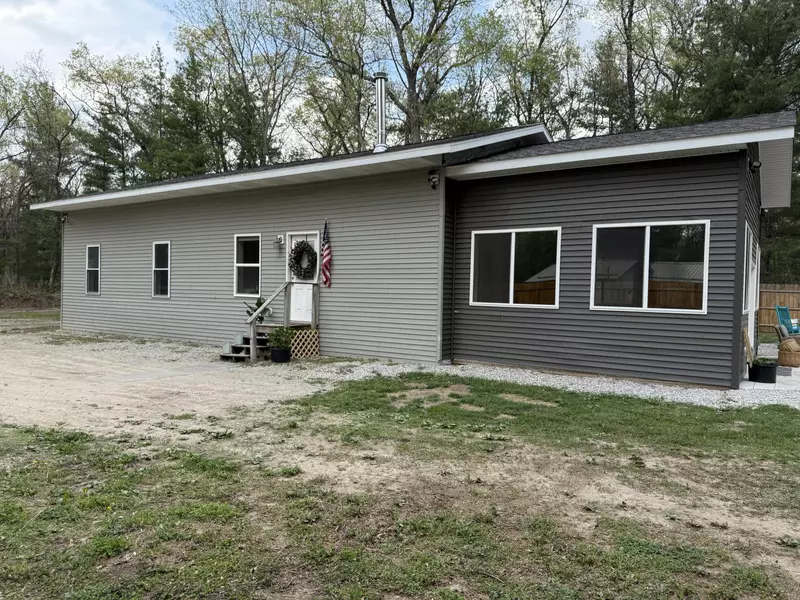 1581 Lone Pine (west) Drive, Baldwin, MI 49304