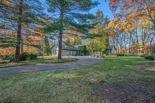 New Buffalo, MI 49117,46308 Royal Avenue