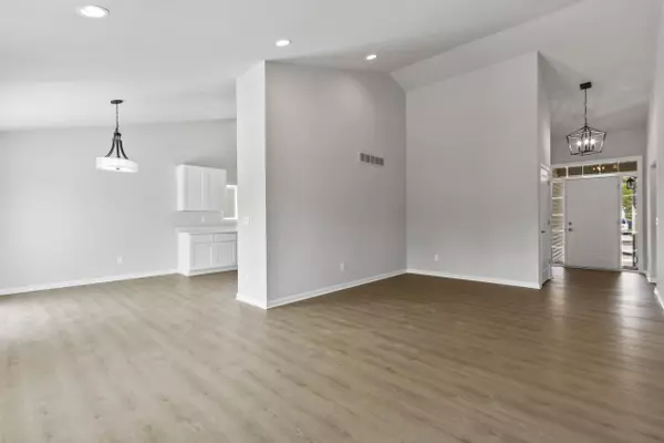 Romulus, MI 48174,31649 Augusta Drive #67