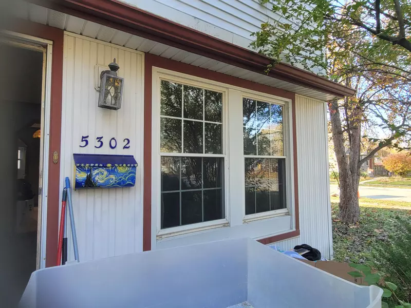 5302 Roosevelt Boulevard, Dearborn Heights, MI 48125