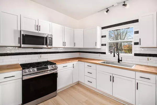 Grand Rapids, MI 49505,1559 Coit NE Avenue