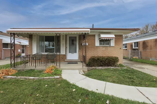 8261 Gerald Avenue, Warren, MI 48093