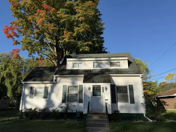 Three Rivers, MI 49093,112 N Lincoln Avenue