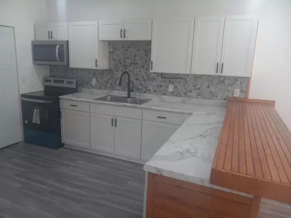 Benton Harbor, MI 49022,377 Parker Avenue