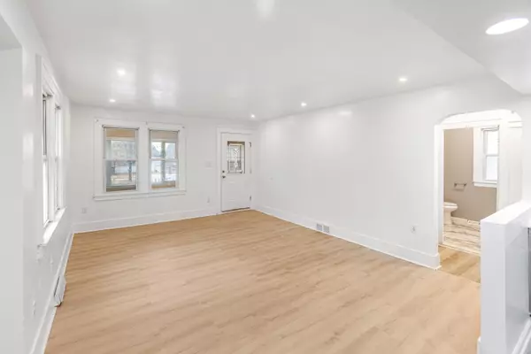 Center Line, MI 48015,7335 Wiegand Boulevard