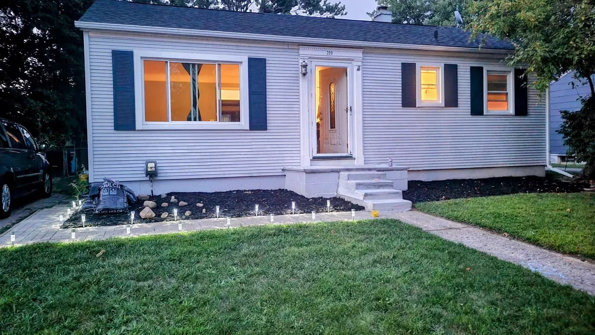 Tecumseh, MI 49286,209 Burt Street