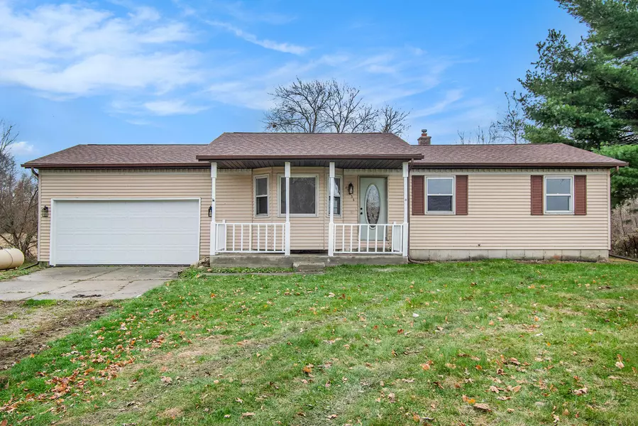 17455 Starbrick Road, Edwardsburg, MI 49112