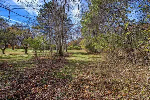 Ann Arbor, MI 48103,2374 Newport Road