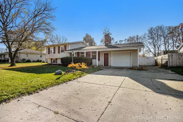 Jenison, MI 49428,1430 Winifred Street