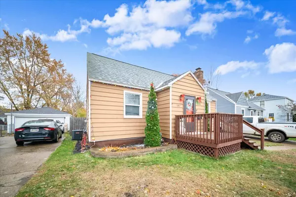 Norton Shores, MI 49441,2690 Pinehurst Road