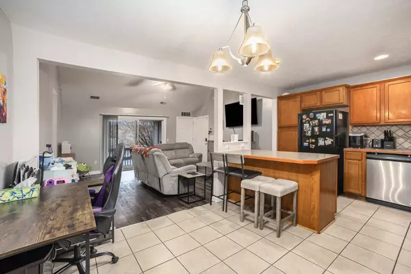 Holland, MI 49424,3042 W Crystal Waters Drive #8