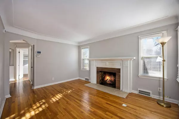 Redford, MI 48240,18516 Olympia