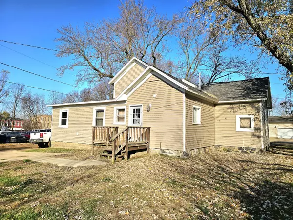 Three Rivers, MI 49093,509 Madison Street