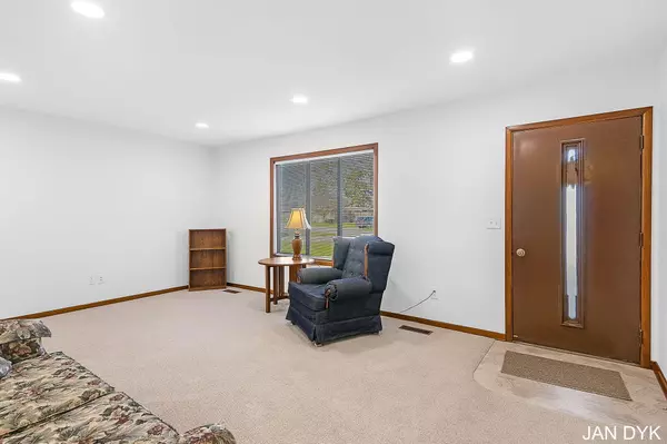 Grandville, MI 49418,674 Waterview Court