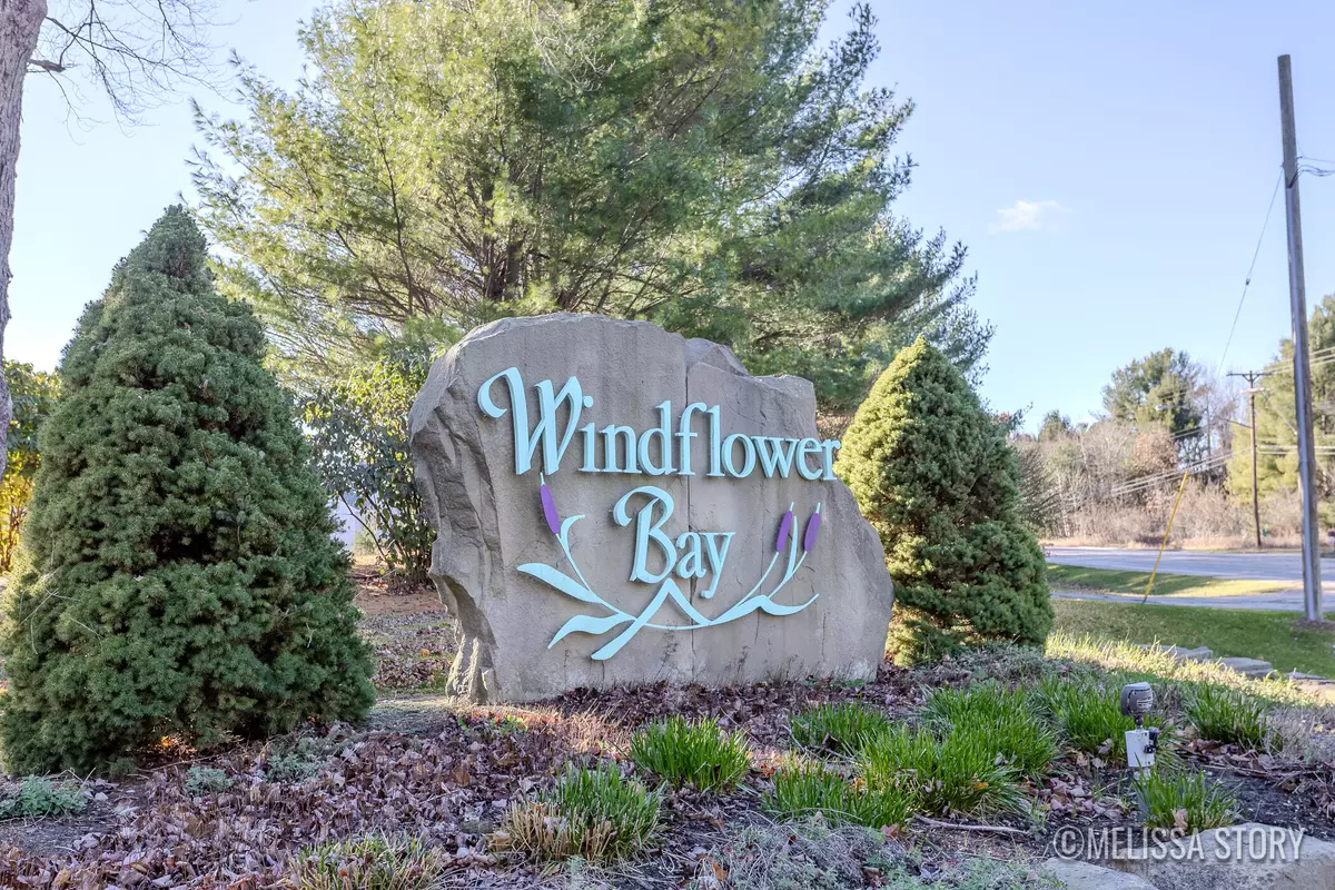Norton Shores, MI 49444,6833 Windwater Court