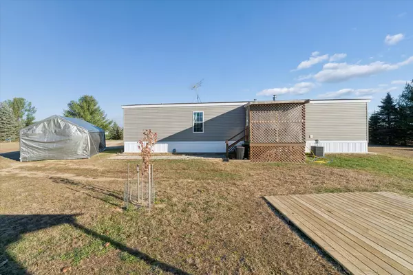 Howard City, MI 49329,20089 W Lake Montcalm Road