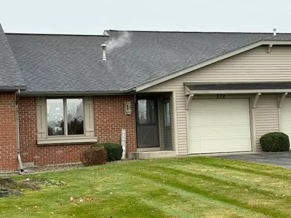 272 Interlaken Court #272, Zeeland, MI 49464