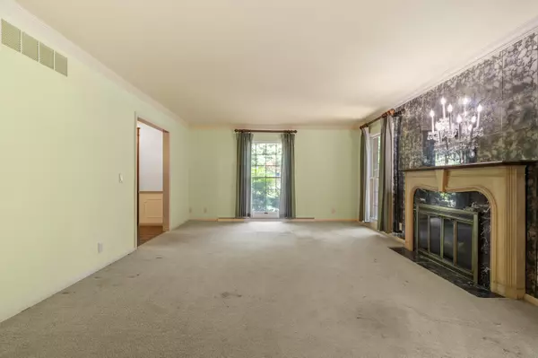 Kalamazoo, MI 49009,6209 Litchfield Lane