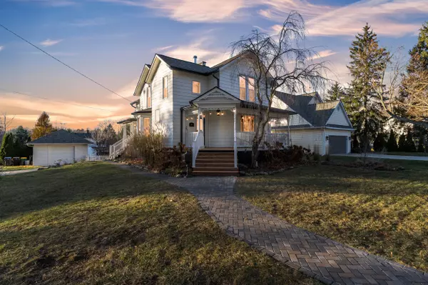 604 N State Street, Howell, MI 48843