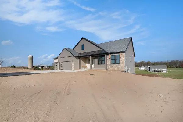 Caledonia, MI 49316,5631 Pioneer Pass SE #15