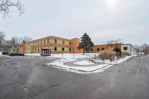 420 E Alcott Street, Kalamazoo, MI 49001