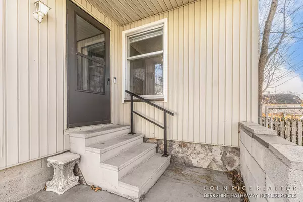 Hastings, MI 49058,428 W Walnut Street