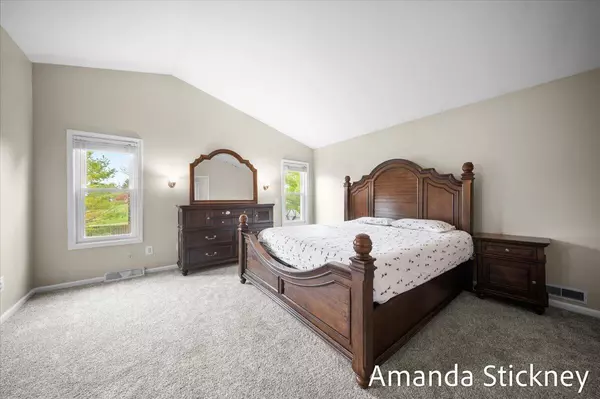 Grand Rapids, MI 49508,4910 Weatherstone SE Lane