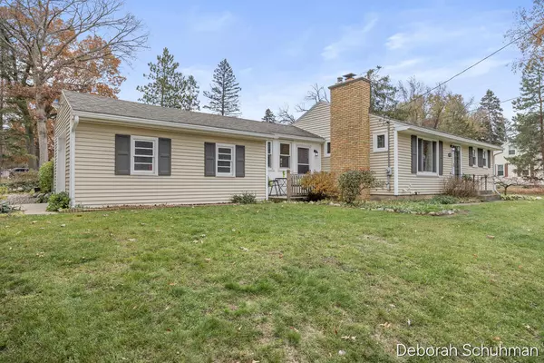 Grand Rapids, MI 49505,3134 Cheney NE Avenue