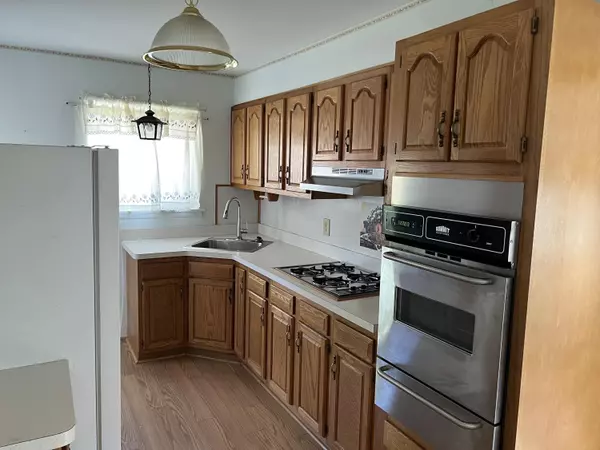 Livonia, MI 48152,19436 Donna Street