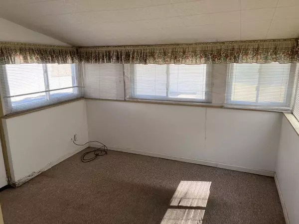 Livonia, MI 48152,19436 Donna Street