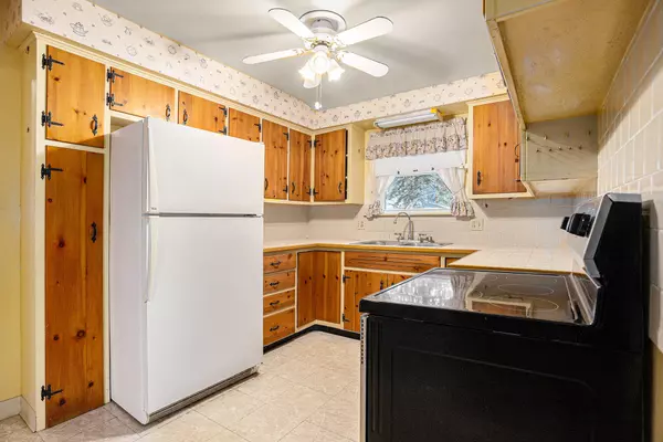 Portage, MI 49002,8132 Mayfield Street