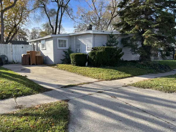 Grand Rapids, MI 49548,150 Frontenac SE Street