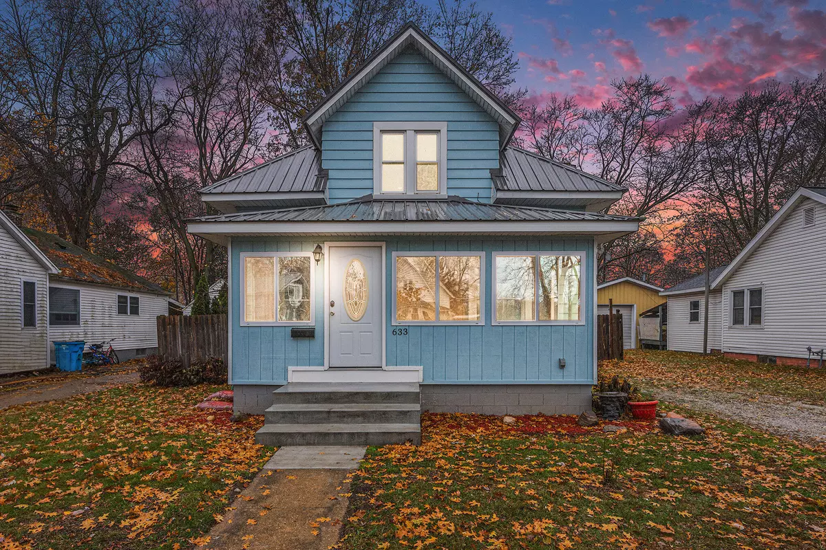 Three Rivers, MI 49093,633 S Constantine Street