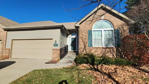 417 Winslow Circle, Commerce Twp, MI 48390