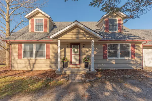 6838 Daly Rd, Dexter, MI 48130