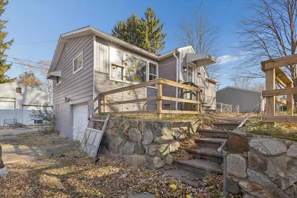 Greenville, MI 48838,9470 Peck Road