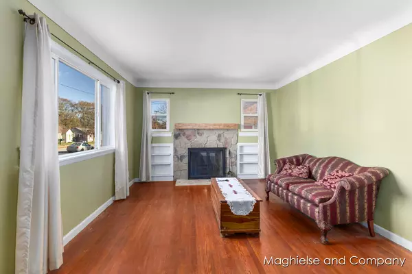 Grand Rapids, MI 49507,300 Eola SE Street