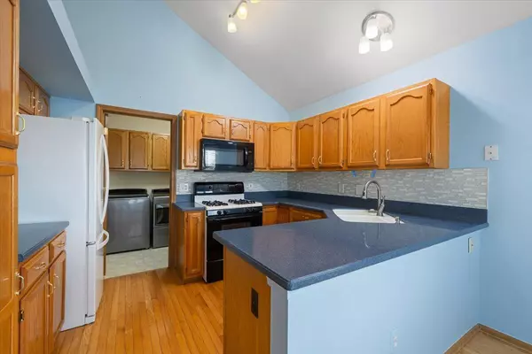 South Lyon, MI 48178,777 Challenging Trail