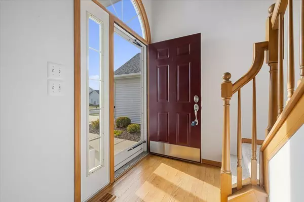 South Lyon, MI 48178,777 Challenging Trail