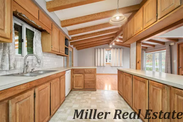 Lowell, MI 49331,926 N Washington Street